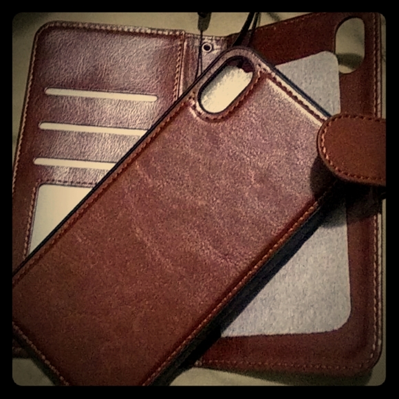 Leather Detachable Wallet Cover (iPhone Xs Max)